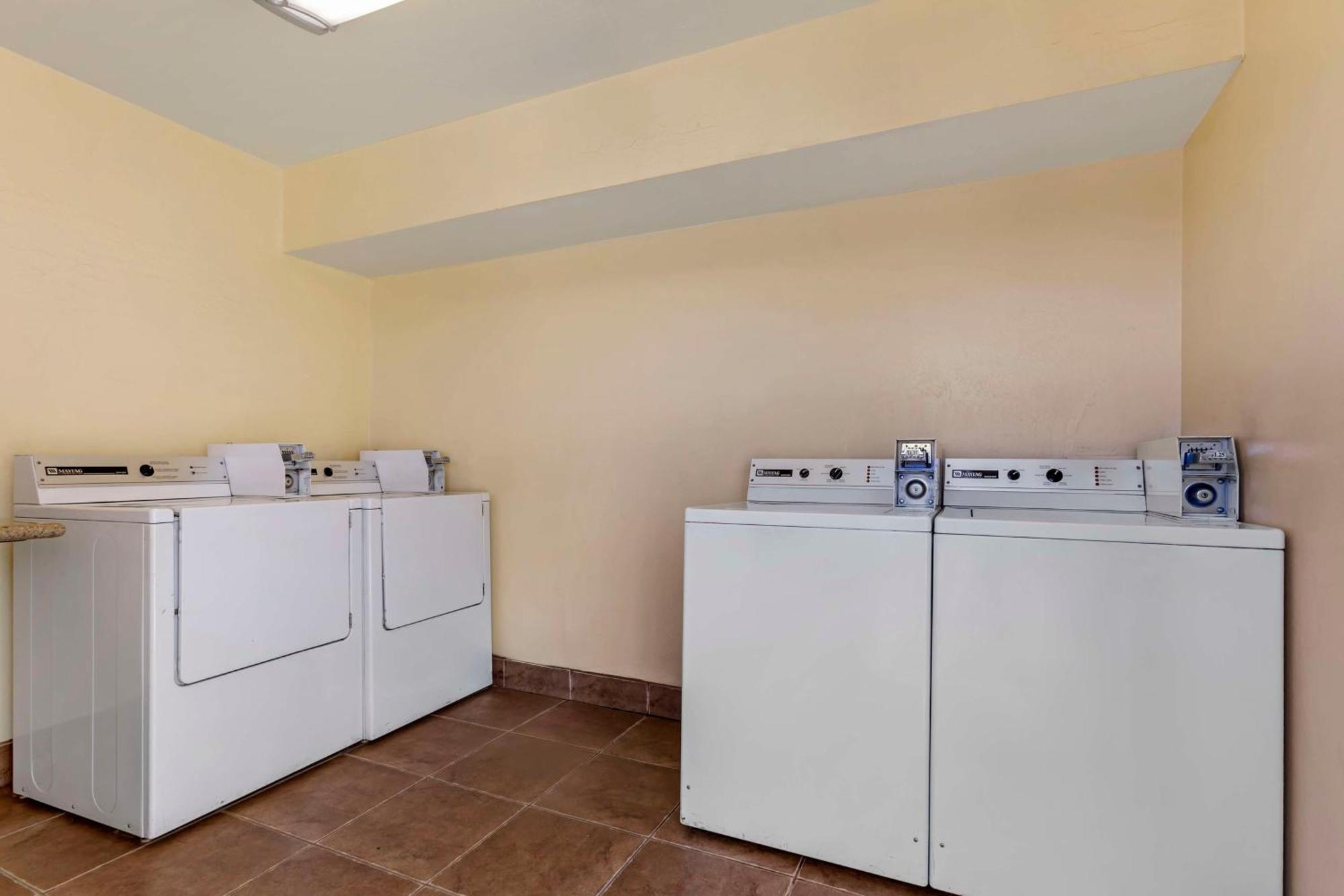 Best Western Desert Inn Safford Exterior foto